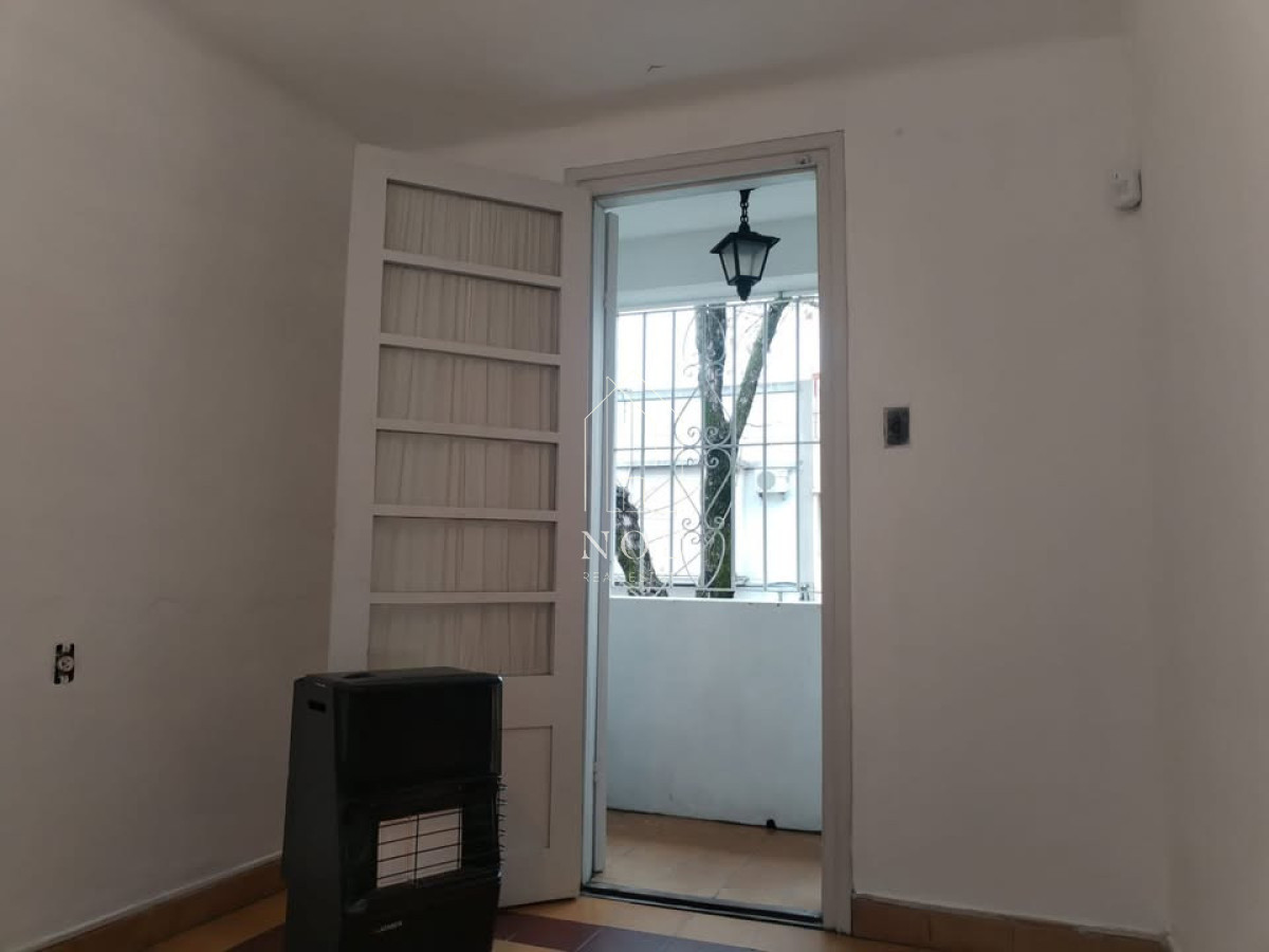 Casa ID.222 - Casa en venta de 2 dormitorio + cochera 