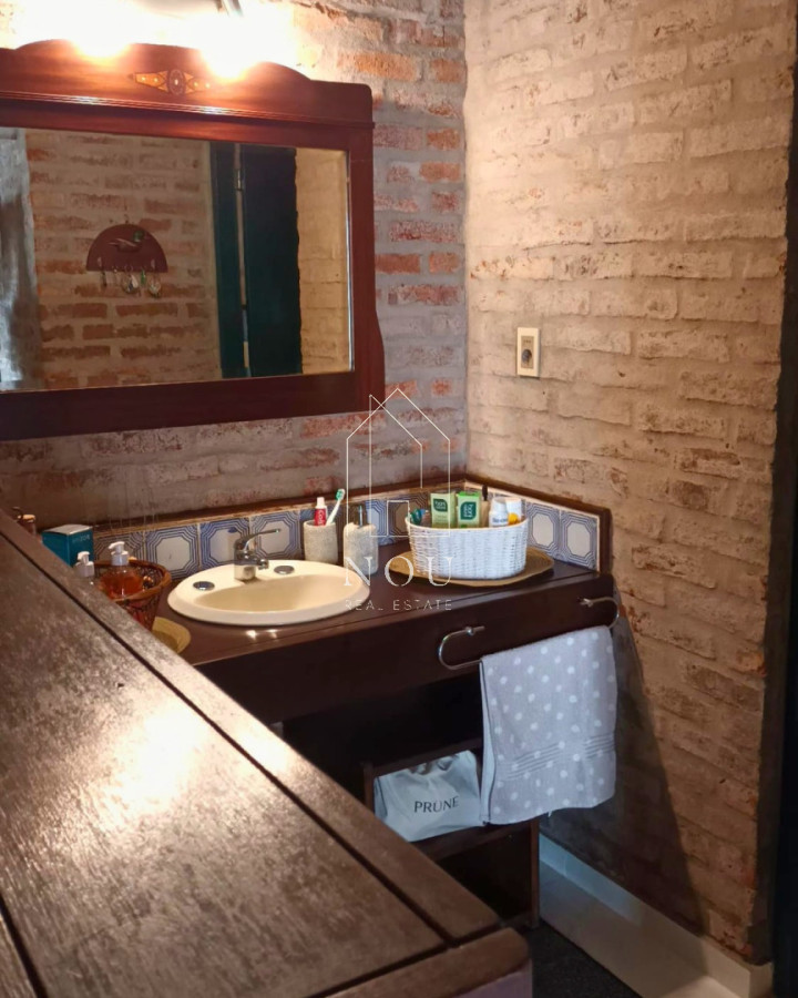 Casa ID.262 - Venta | Casa de 4 Dormitorios | Gran Terreno y Barbacoa | La Serena