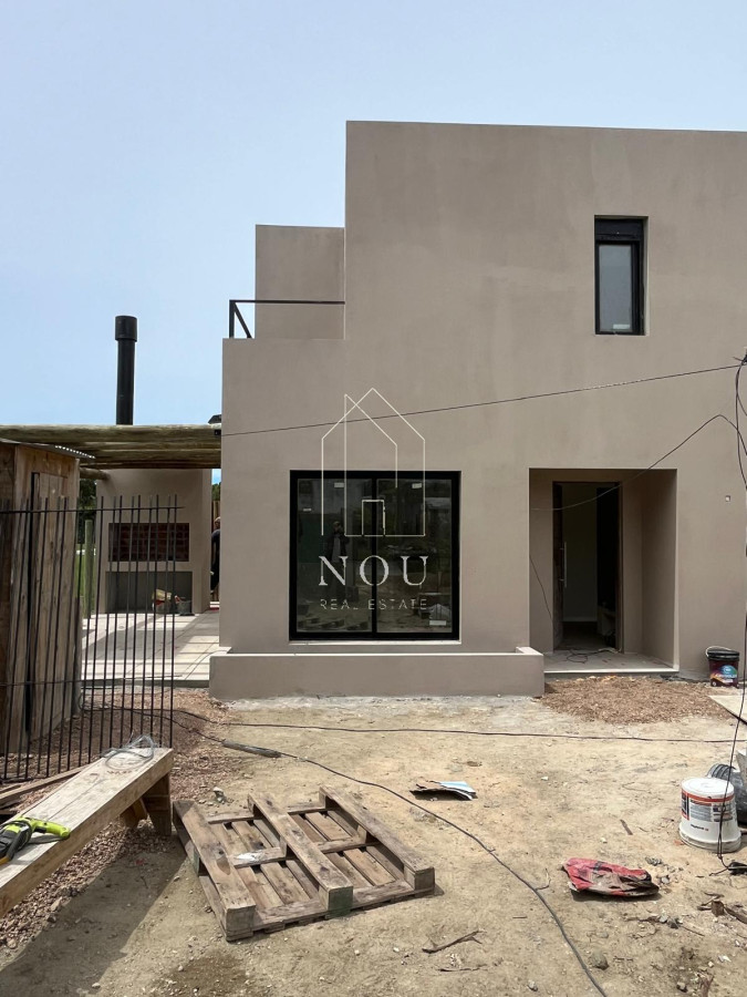 Casa ID.123 - Venta de duplex en Solymar 