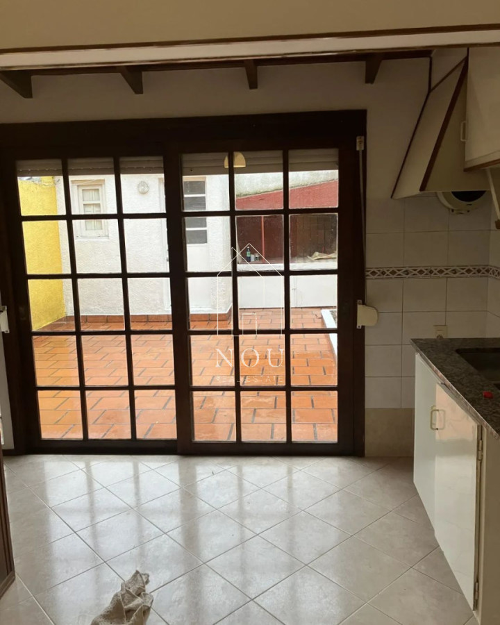 Casa ID.252 - SE ALQUILA CASA DE 2 PLANTAS - EXCELENTE ESTADO, MUY LUMINOSA