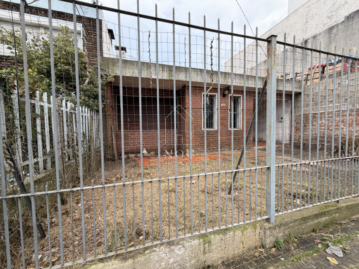 Casa ID.268 - Casa en Venta Parque Batlle a reciclar 