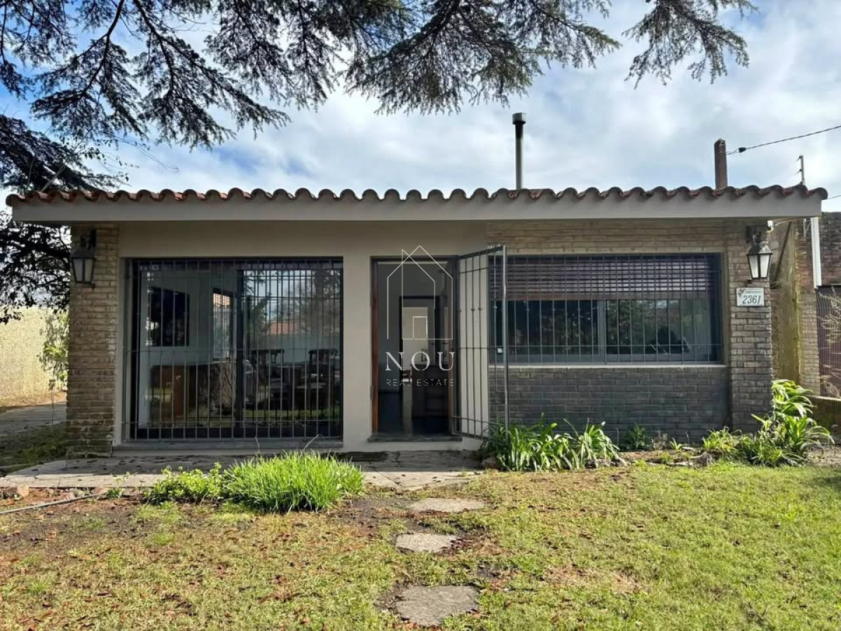 Casa ID.265 - ✨ Alquiler en Carrasco Norte. Espaciosa, luminosa y diseñada para disfrutar en familia.