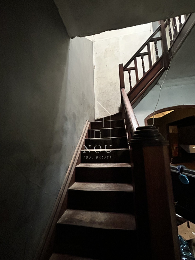 Casa ID.141 - Oportunidad de Inversión en El Prado: Dos Propiedades con Gran Potencial para Reciclar