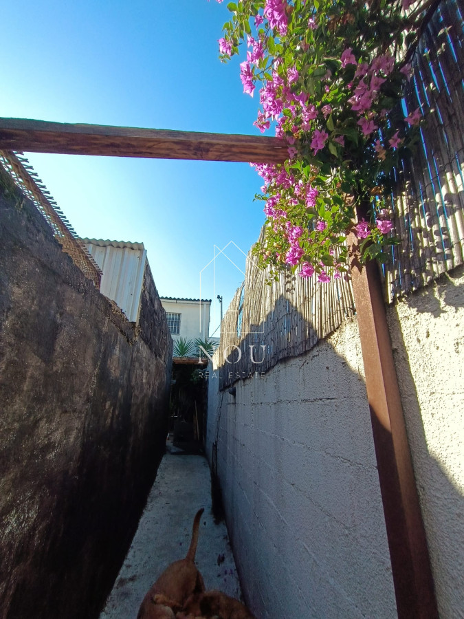 Casa ID.117 - Venta de Ph con 2 Casas en Perez Castellanos