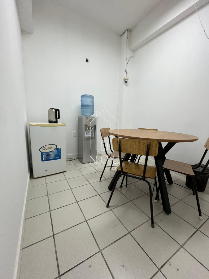 Oficina ID.108 - Alquiler Oficina en la Blanqueada