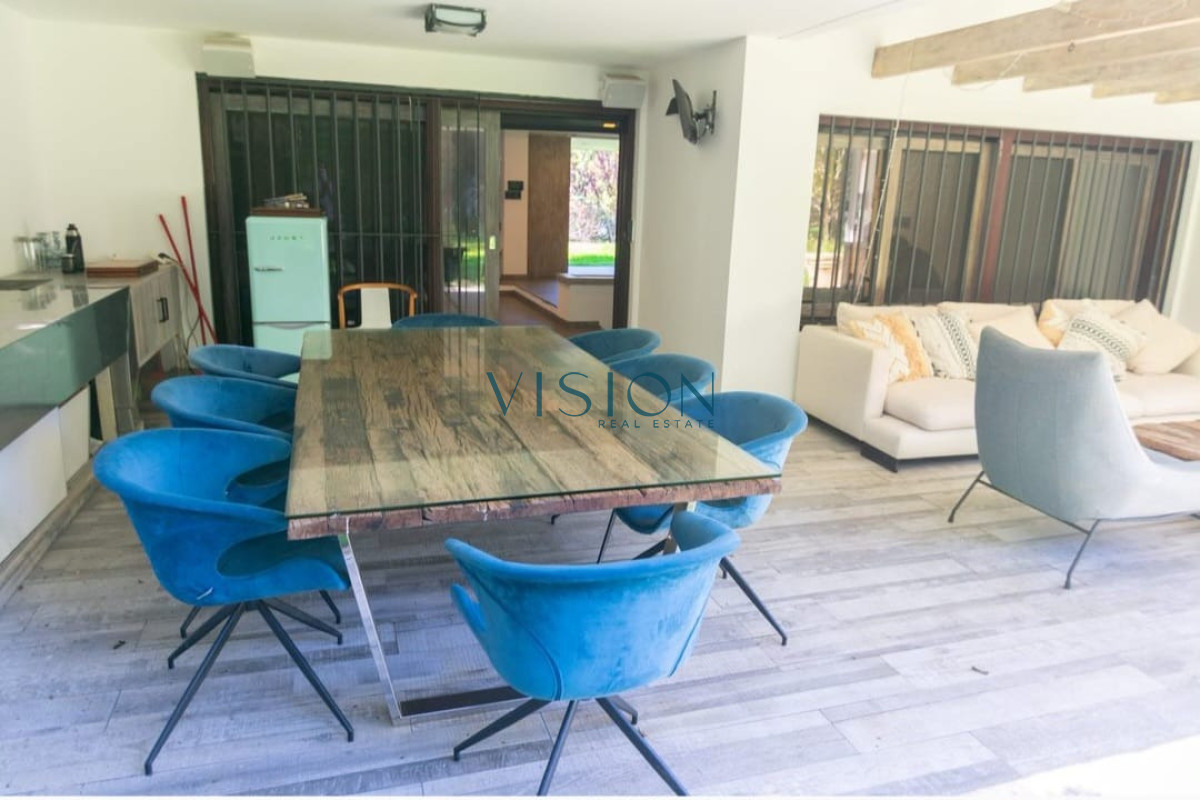Casa ID.28 - Casa de 3 dormitorios mas servicio y amplio jardin