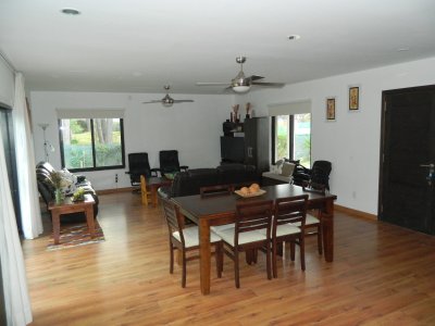 Casa de 5 dormitorios en La Arbolada