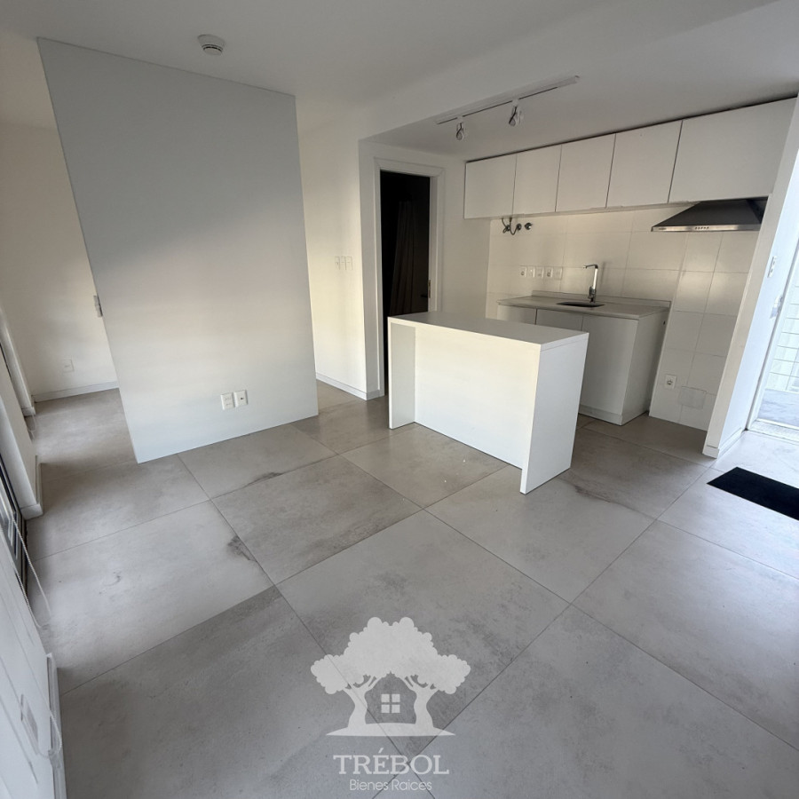 Apartamento ID.201 - Alquiler monoambiente Villa Muñoz Montevideo B