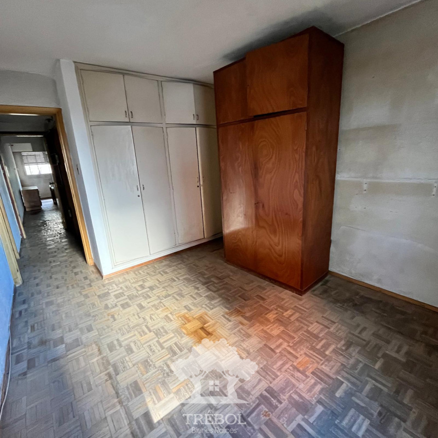 Apartamento ID.43 - Venta Apartamento 2 Dormitorios con Garaje Cordón Montevideo V 