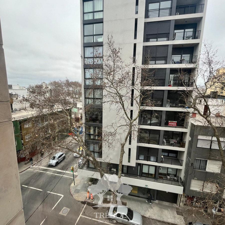 Apartamento ID.191 - Alquiler Apartamento 2 Dormitorios Cordón Montevideo V 