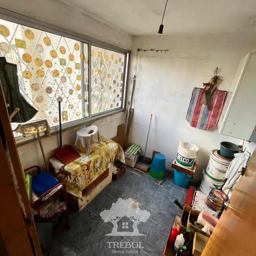 Apartamento ID.43 - Venta Apartamento 2 Dormitorios con Garaje Cordón Montevideo V 