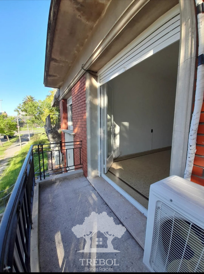 Apartamento ID.119 - Alquiler Apartamento 2 Dormitorios Parque Batlle Montevideo D