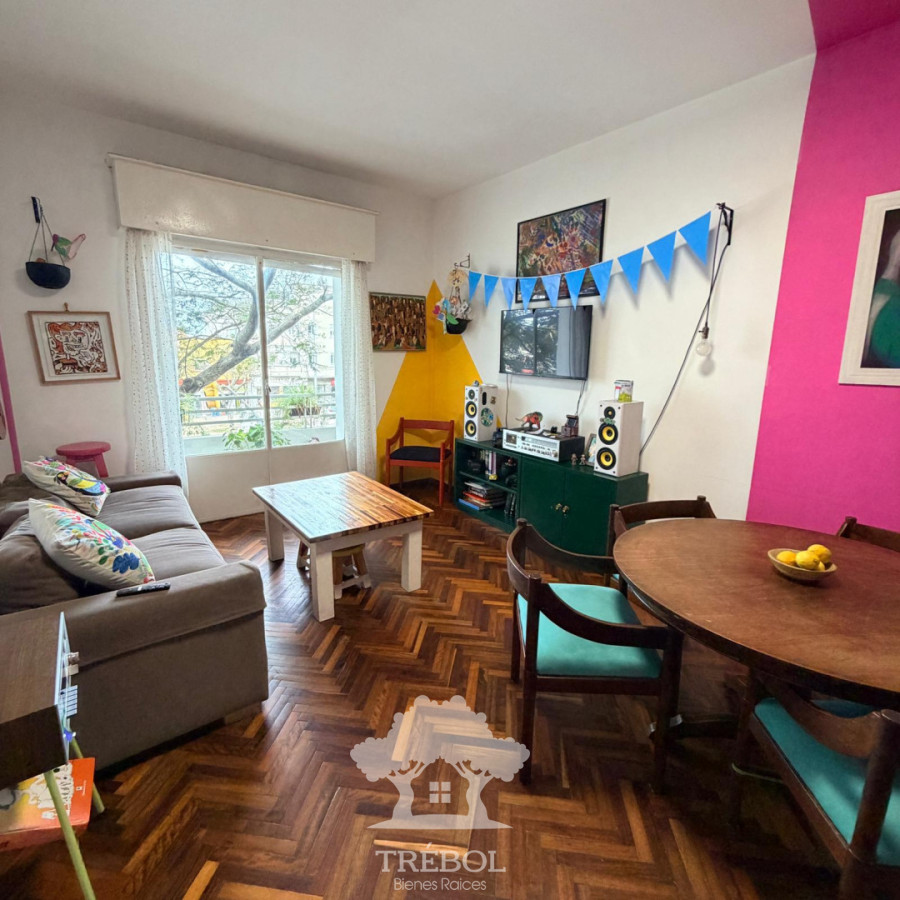 Apartamento ID.348 - Venta Apartamento 3 Dormitorios Pérez Castellanos Montevideo V 