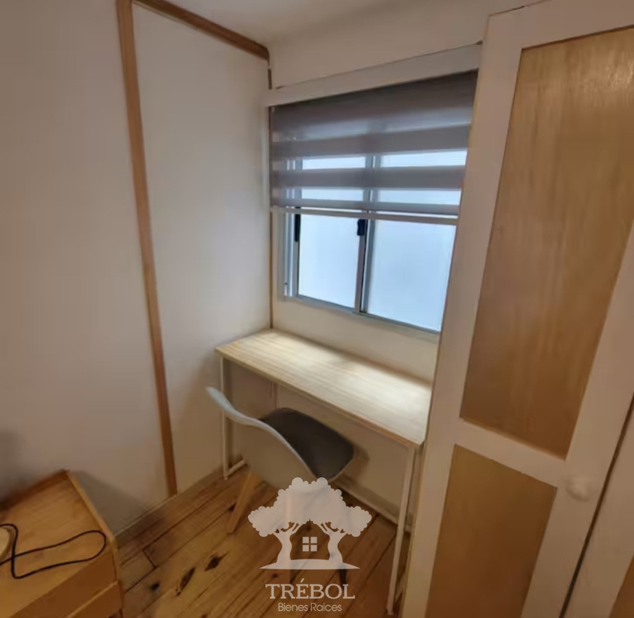 Apartamento ID.270 - Alquiler Apartamento Duplex Ciudad Vieja Montevideo D