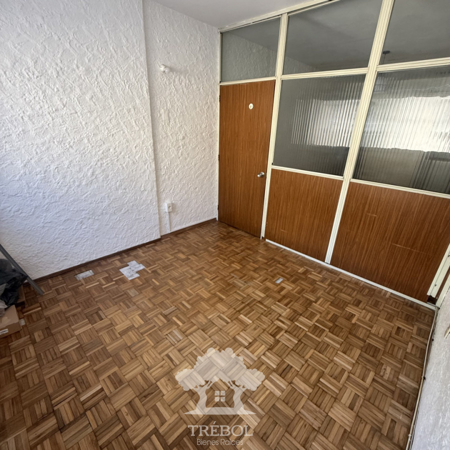 Apartamento ID.200 - Alquiler Monoambiente Centro Montevideo B
