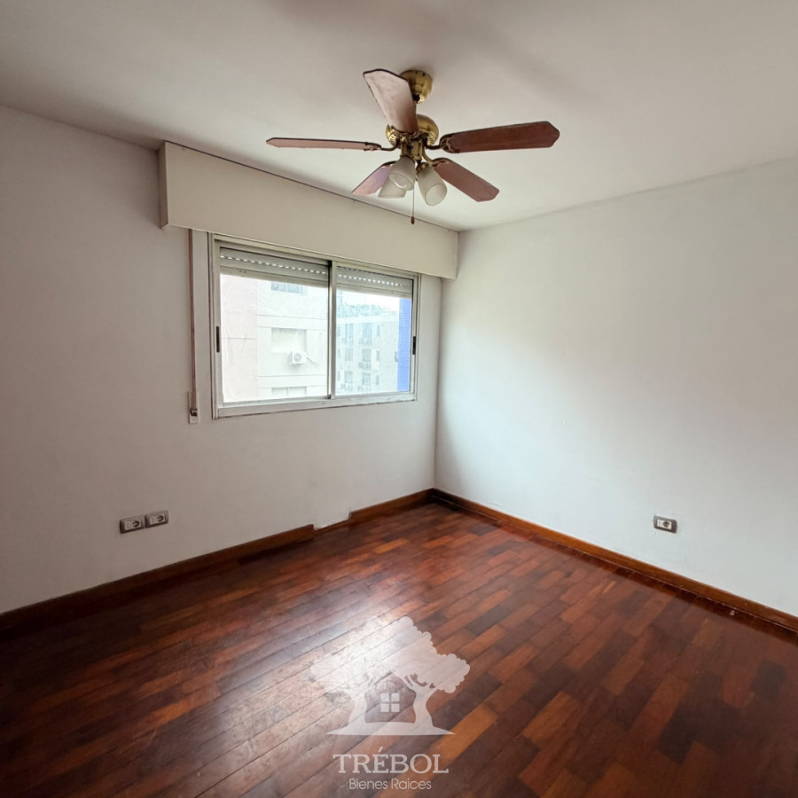 Apartamento ID.323 - Alquiler Apartamento 2 Dormitorios Tres Cruces Montevideo V 