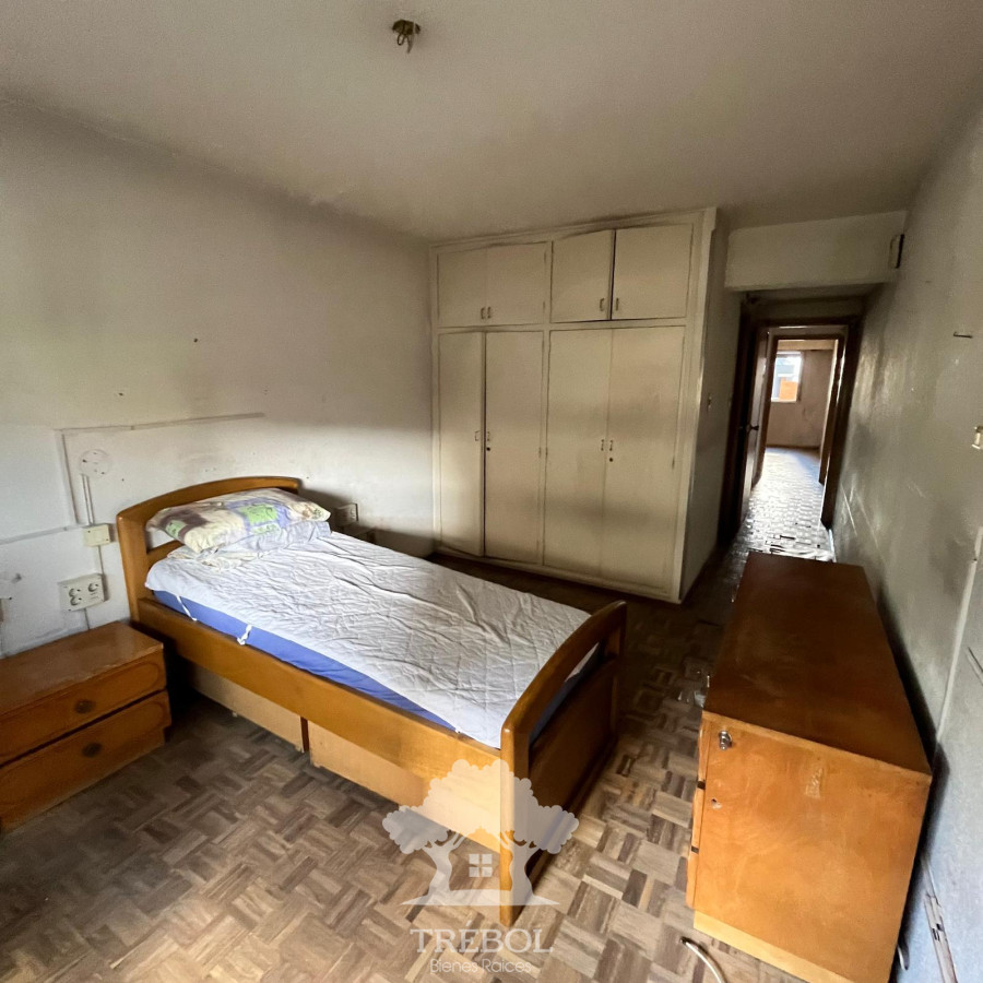 Apartamento ID.43 - Venta Apartamento 2 Dormitorios con Garaje Cordón Montevideo V 