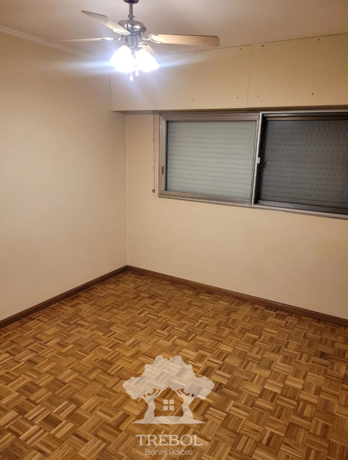 Apartamento ID.123 - Alquiler Apartamento 1 Dormitorios Centro Montevideo D