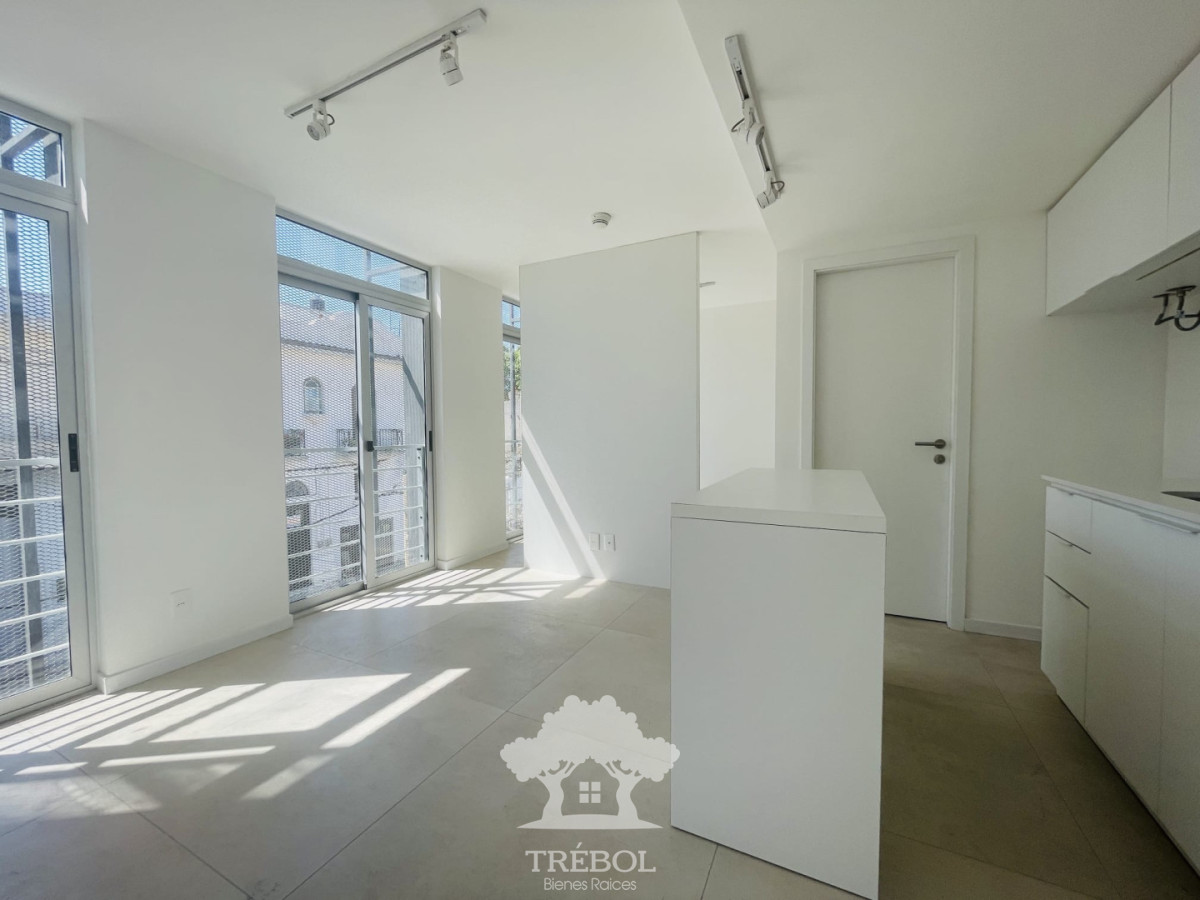 Apartamento ID.201 - Alquiler monoambiente Villa Muñoz Montevideo B