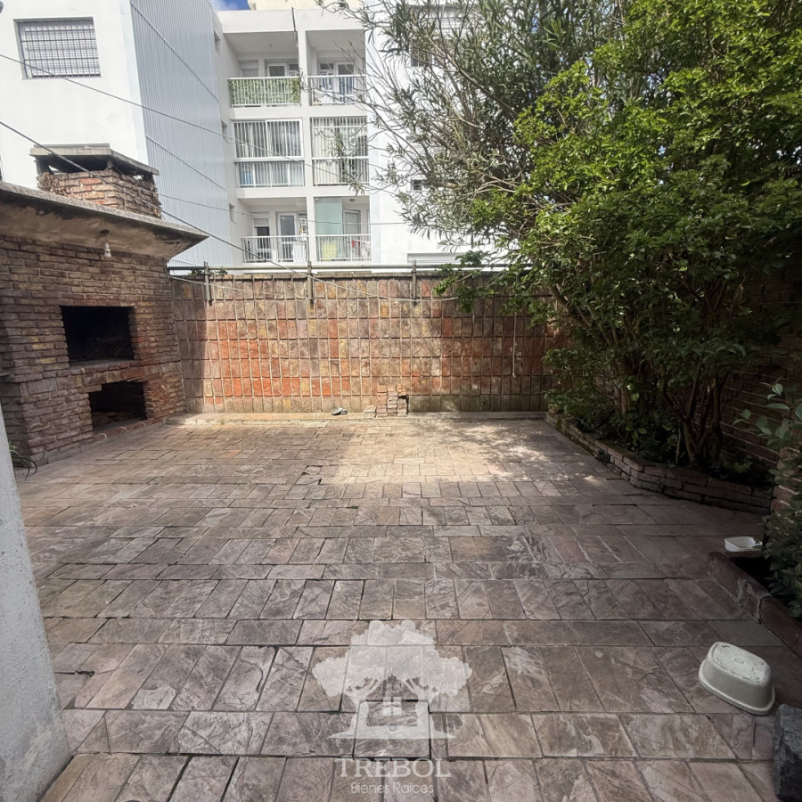 Apartamento ID.464 - Venta Apartamento Duplex 2 o 3 dormitorios Malvin Montevideo B