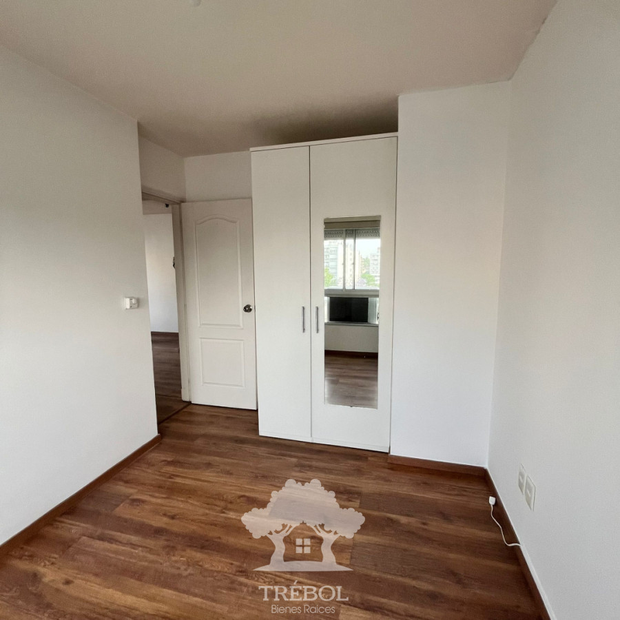 Apartamento ID.108 - Alquiler Apartamento 2 Dormitorios Pocitos Montevideo V 