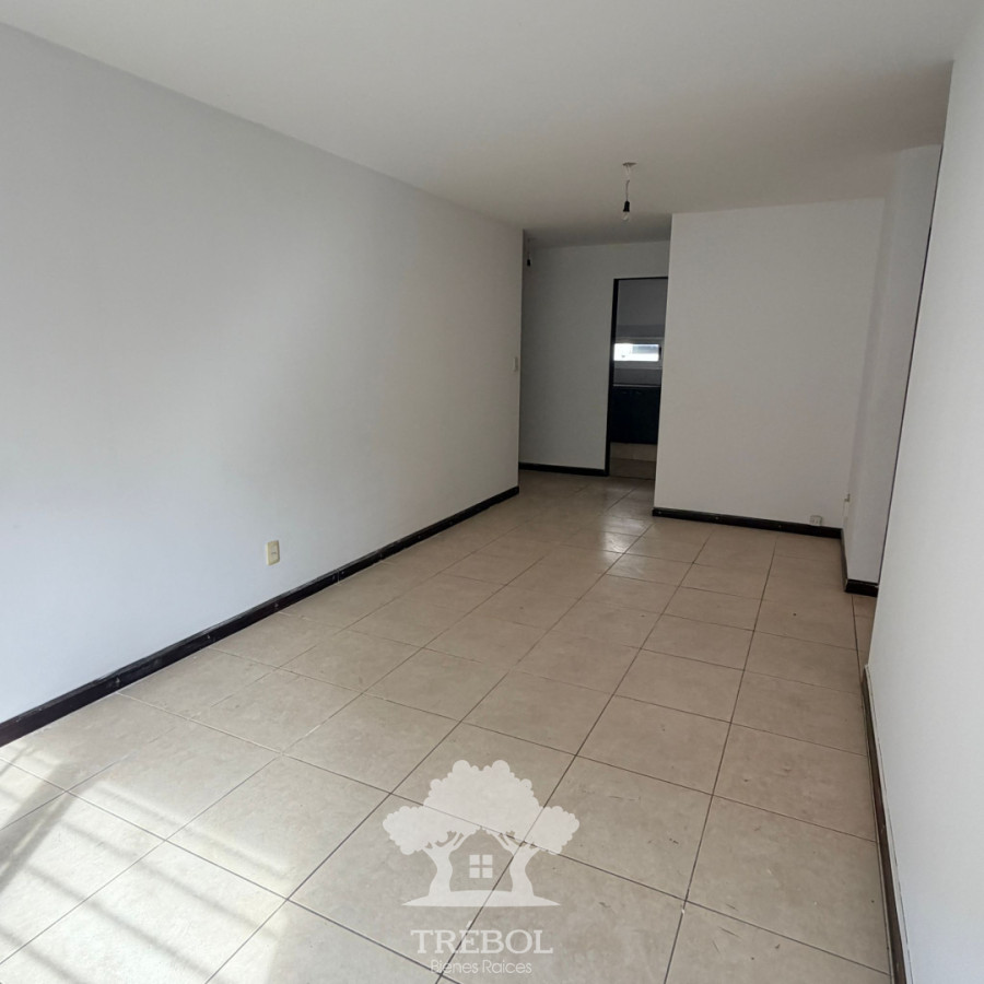 Apartamento ID.126 - Alquiler Apartamento 2 Dormitorios Aguada Montevideo V 