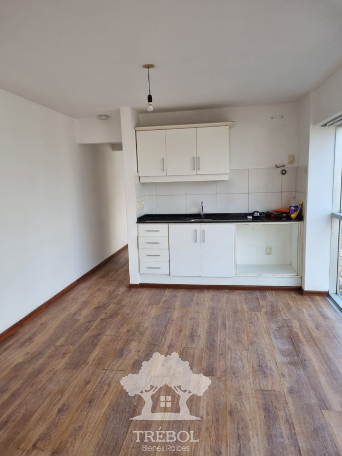 Apartamento ID.115 - Venta Apartamento Monoambiente Centro Montevideo V