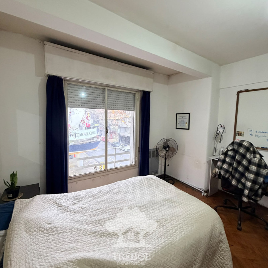 Apartamento ID.372 - Venta Apartamento 3 Dormitorios Centro Montevideo D