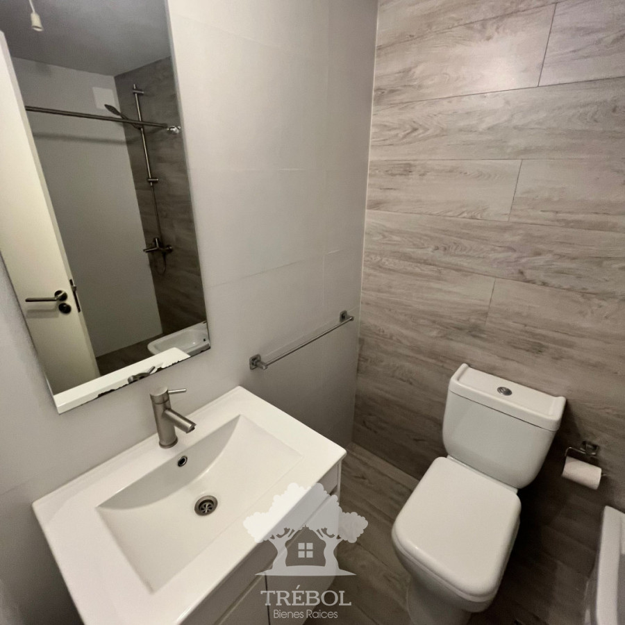 Apartamento ID.70 - Alquiler Monoambiente Cordón Montevideo V 