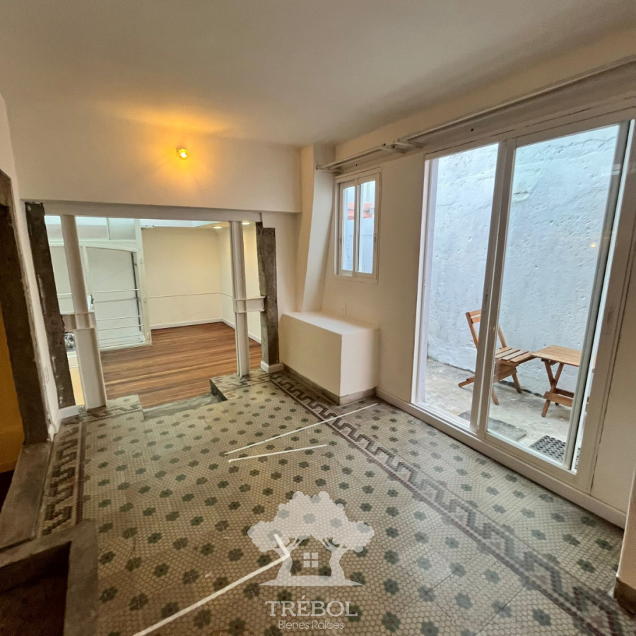 Apartamento ID.68 - Alquiler Apartamento Dúplex 1 Dormitorio Montevideo V 