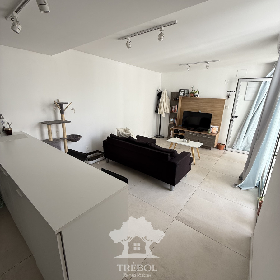 Apartamento ID.75 - Alquiler Apartamento 2 Dormitorios Villa Muñoz Montevideo B