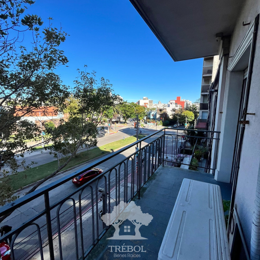 Apartamento ID.32 - Venta Apartamento 2 Dormitorios Pocitos Montevideo V 