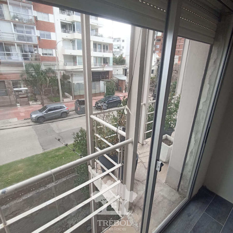 Apartamento ID.293 - Alquiler Apartamento 2 Dormitorios Garage Malvin Montevideo D