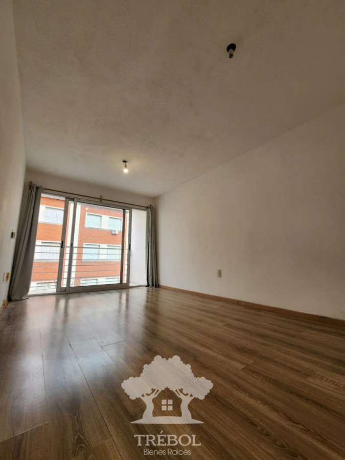 Apartamento ID.404 - Alquiler Monoambiente Pocitos Montevideo D