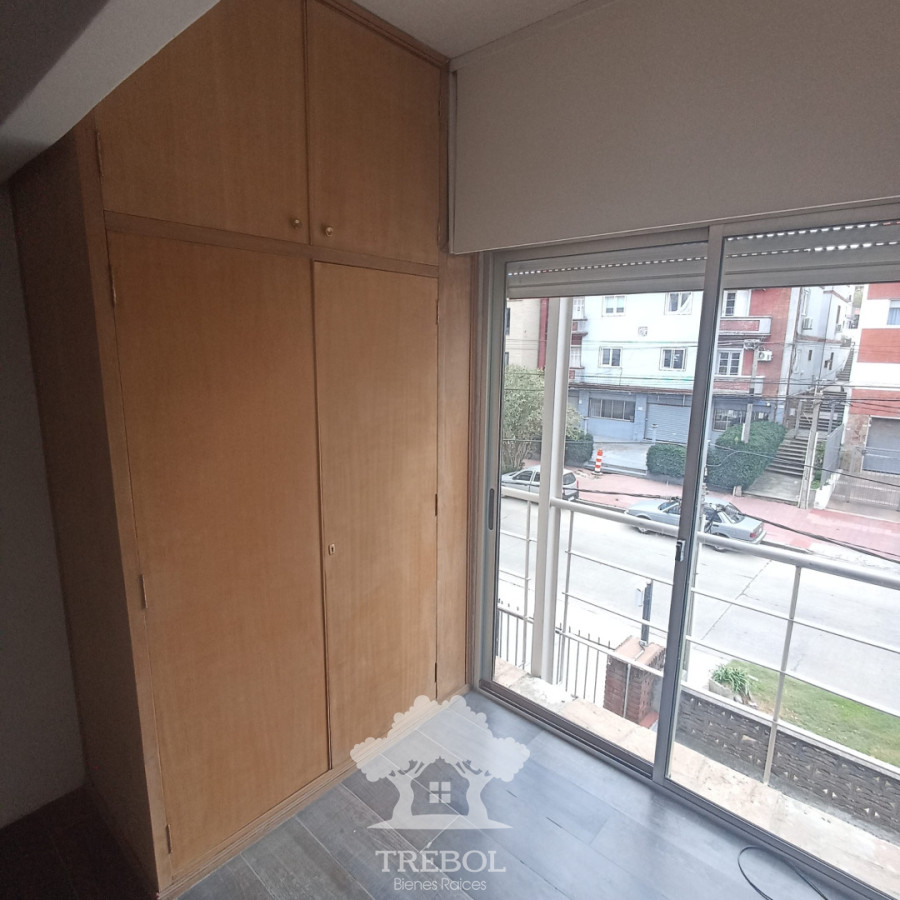 Apartamento ID.293 - Alquiler Apartamento 2 Dormitorios Garage Malvin Montevideo D