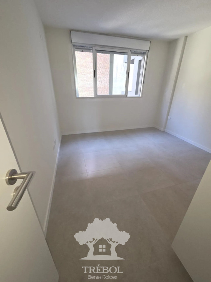 Apartamento ID.247 - Alquiler Apartamento 1 Dormitorios Palermo Montevideo D