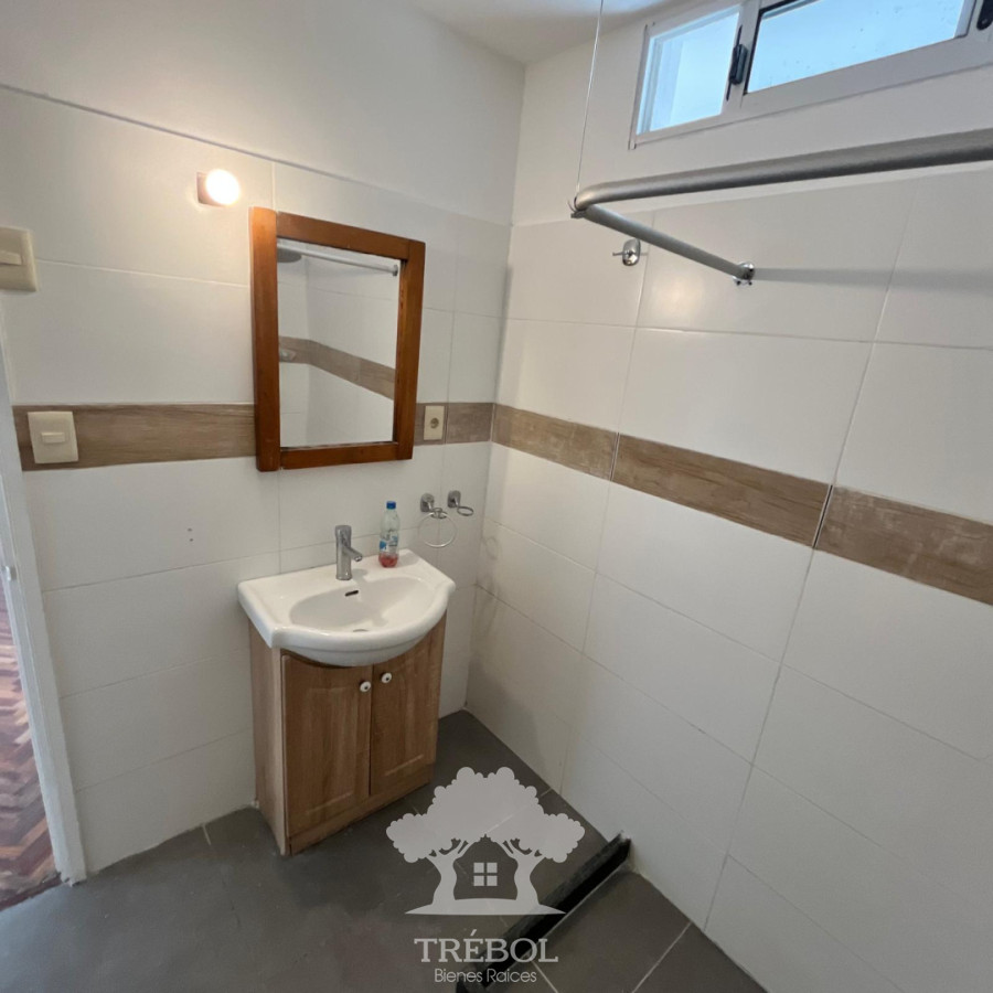 Apartamento ID.101 - Alquiler Apartamento 2 Dormitorios Pocitos Montevideo V 