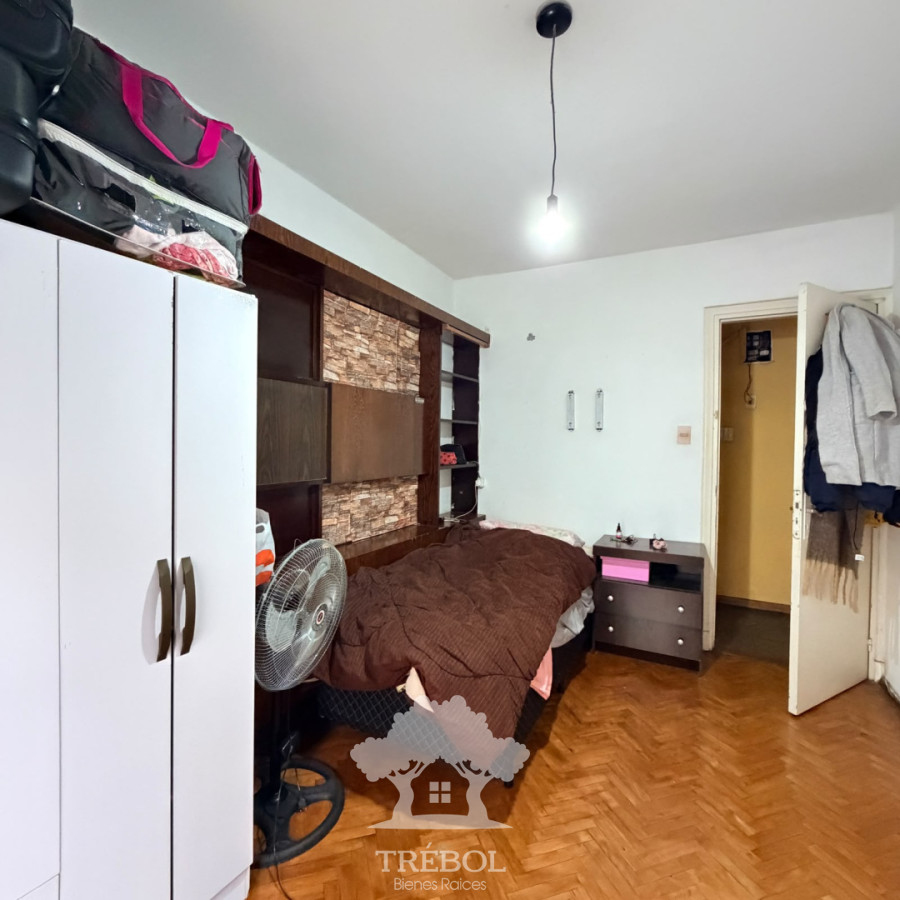 Apartamento ID.372 - Venta Apartamento 3 Dormitorios Centro Montevideo D