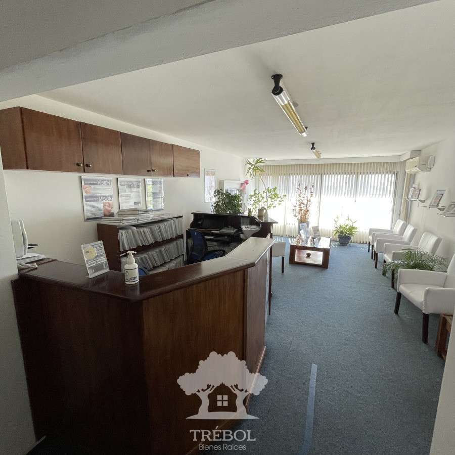 Apartamento ID.47 - Venta Apartamento 4 dormitorios Centro Montevideo G