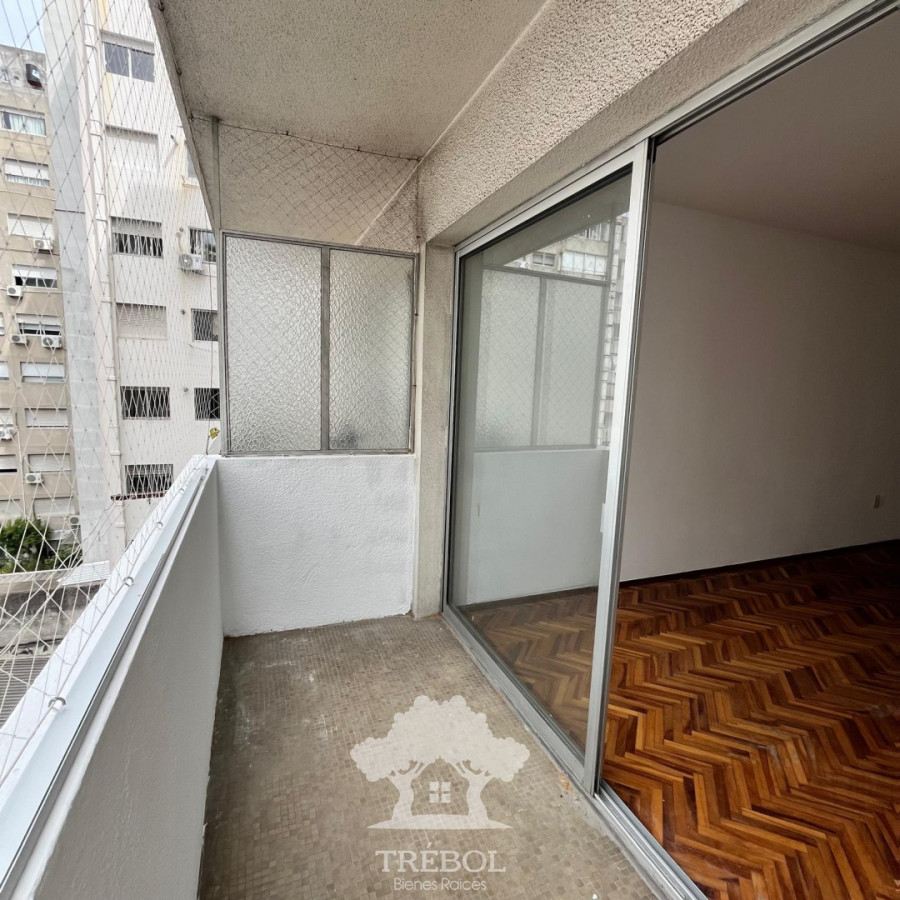 Apartamento ID.101 - Alquiler Apartamento 2 Dormitorios Pocitos Montevideo V 