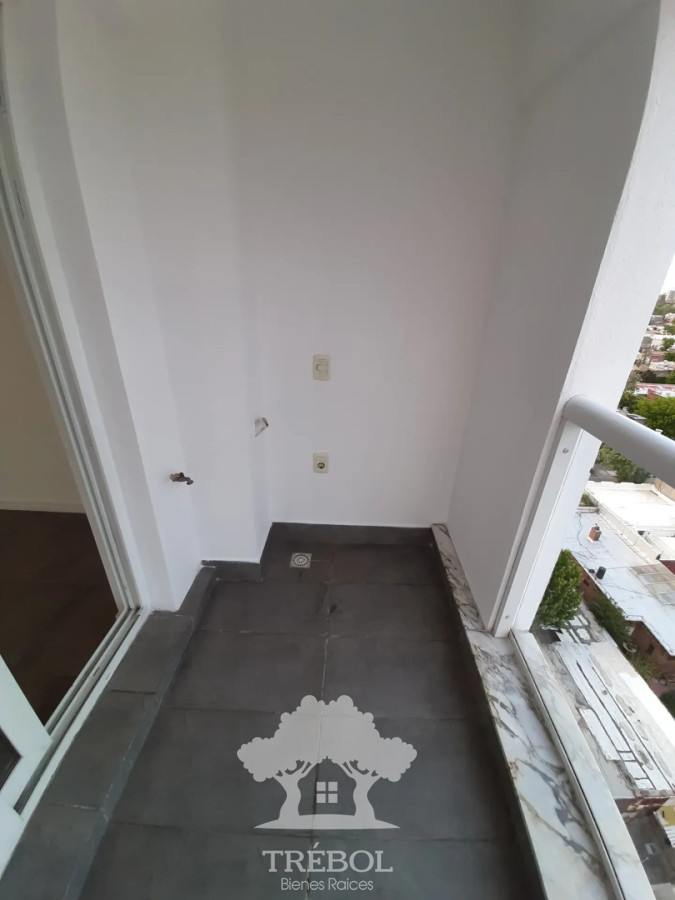 Apartamento ID.211 - Alquiler Apartamento 1 Dormitorios Parque Batlle Montevideo D