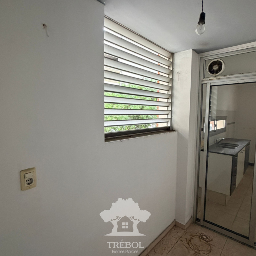 Apartamento ID.126 - Alquiler Apartamento 2 Dormitorios Aguada Montevideo V 