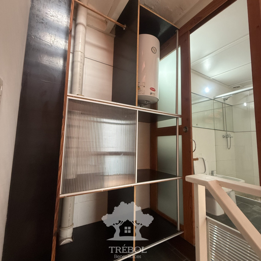 Apartamento ID.237 - Alquiler apartamento triplex Palermo Montevideo B