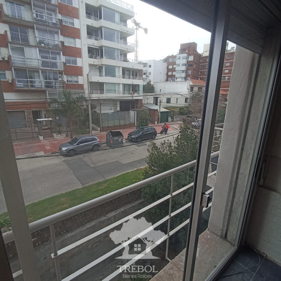 Apartamento ID.293 - Alquiler Apartamento 2 Dormitorios Garage Malvin Montevideo D