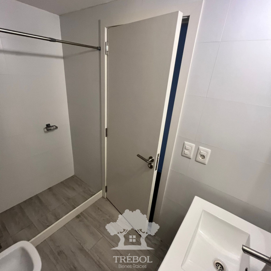 Apartamento ID.70 - Alquiler Monoambiente Cordón Montevideo V 
