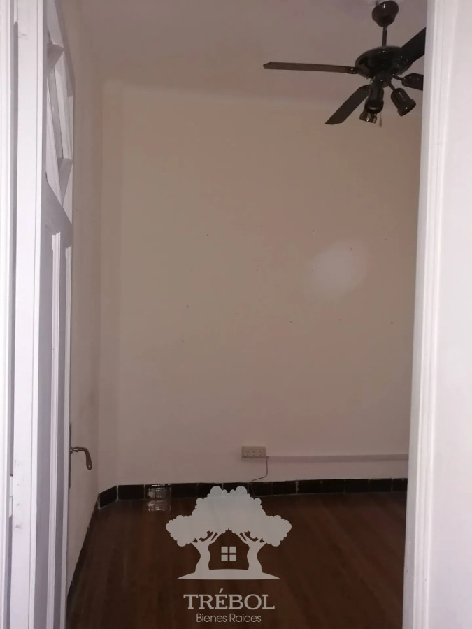 Apartamento ID.251 - Alquiler Apartamento 1 Dormitorios Ciudad Vieja Montevideo D