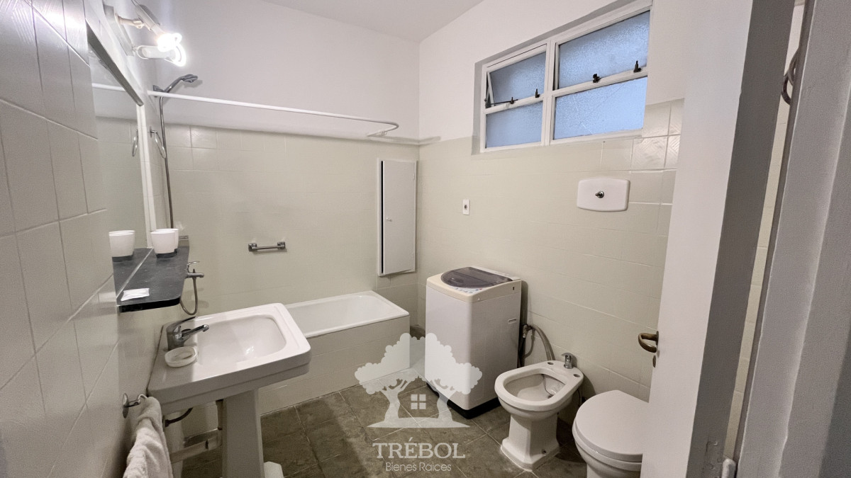 Apartamento ID.262 - Alquiler Apartamento 1 Dormitorios Punta Carretas Montevideo D