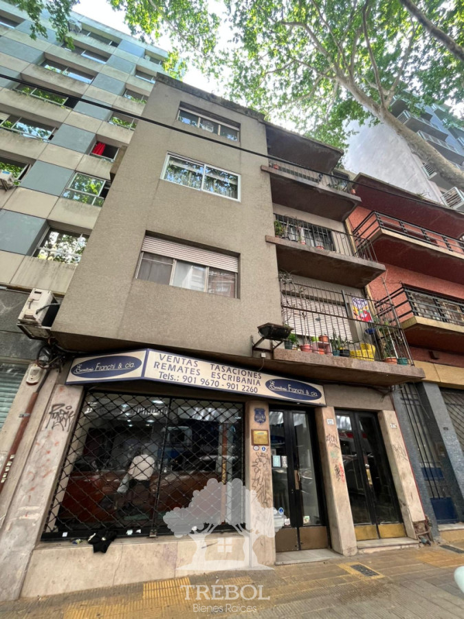 Apartamento ID.51 - Alquiler Apartamento 2 Dormitorios Centro Montevideo V 