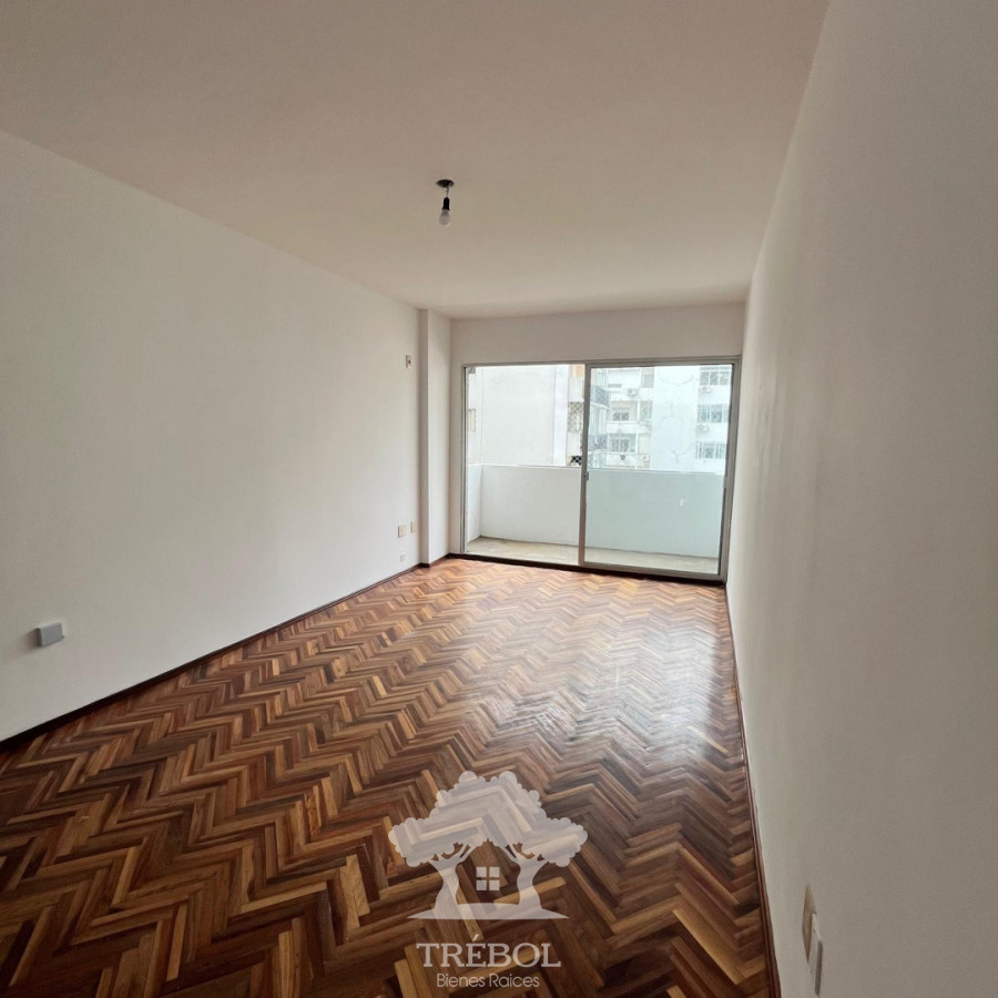 Apartamento ID.101 - Alquiler Apartamento 2 Dormitorios Pocitos Montevideo V 