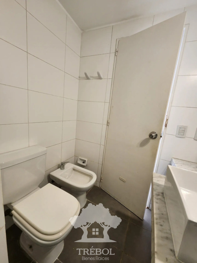Apartamento ID.404 - Alquiler Monoambiente Pocitos Montevideo D